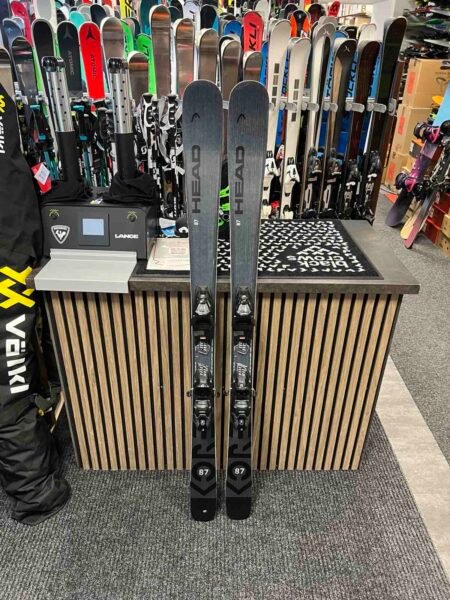 Head Kore 87 (156 cm) – Visningsexemplar