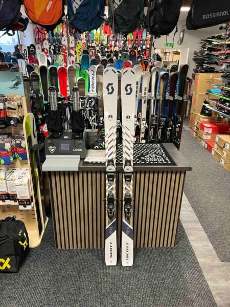 Scott Superguide 88 (178 cm) – Visningsexemplar