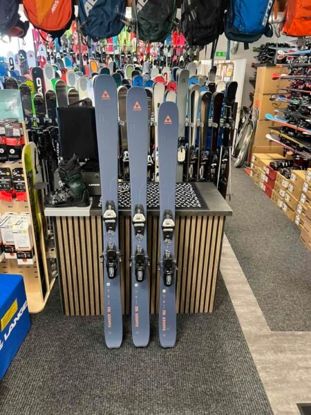 Fischer Ranger 102  – Visningsskidor