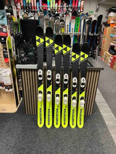 Fischer Nightstick – Visningsexemplar