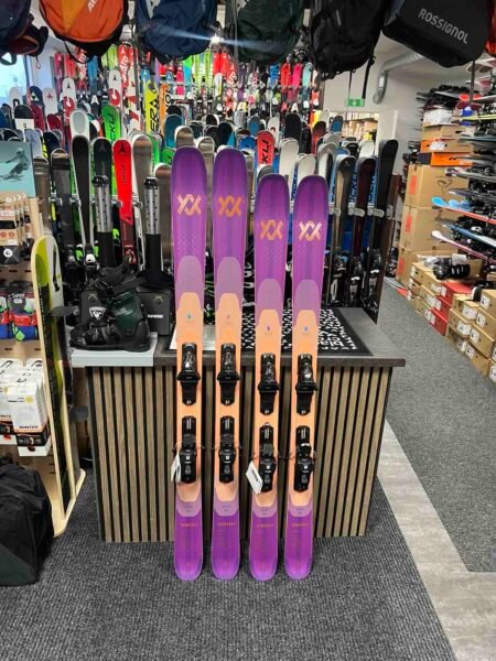 Völkl Blaze 94 Purple Rose 2024/2025 – Visningsexemplar