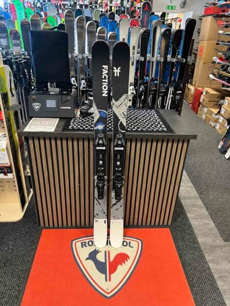 Faction Prodigy 1 (158 cm) 2024/2025 – Visningsexemplar