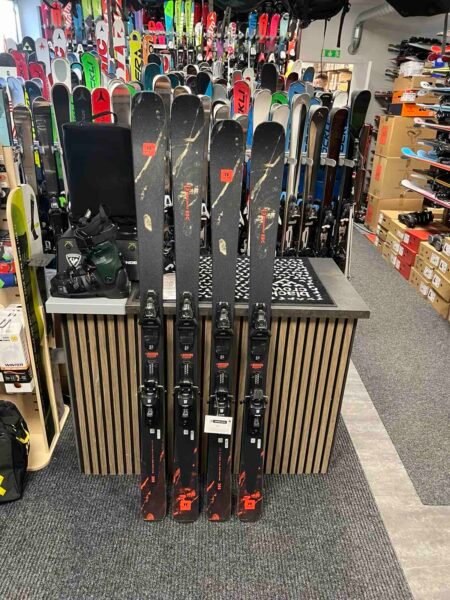 Armada Declivity 88 C – Visningsexemplar