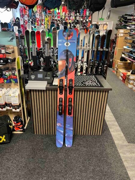 Armada ARV 100 (179 cm) – Visningsexemplar