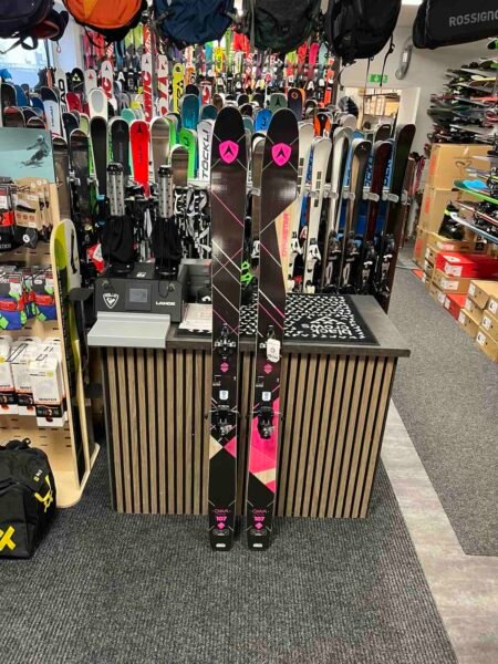 Dynastar Cham 107 2.0 (183 cm) – Visningsexemplar