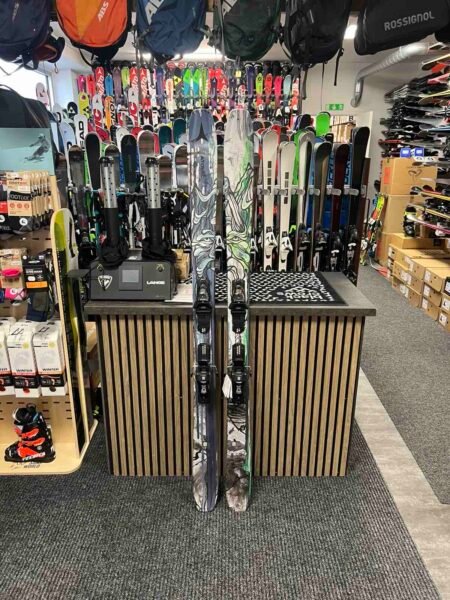 Atomic Bent 100 (180 cm) – Visningsexemplar