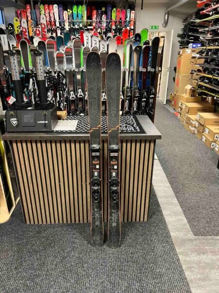 Head Kore 87 Jr (162 cm)
