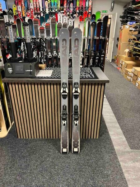Head Kore 87 (156 cm)