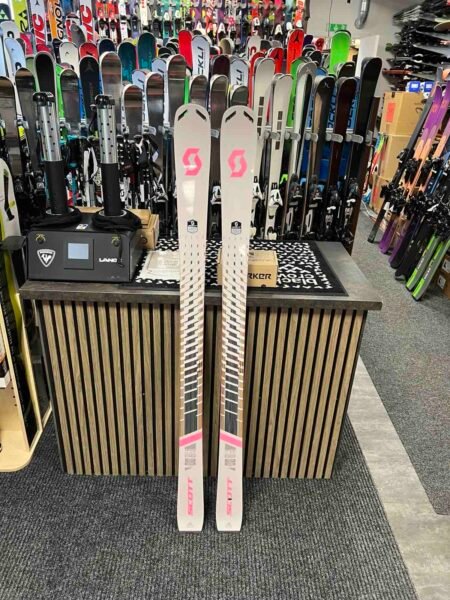 Scott Superguide 88 W (160 cm) – Visningsexemplar